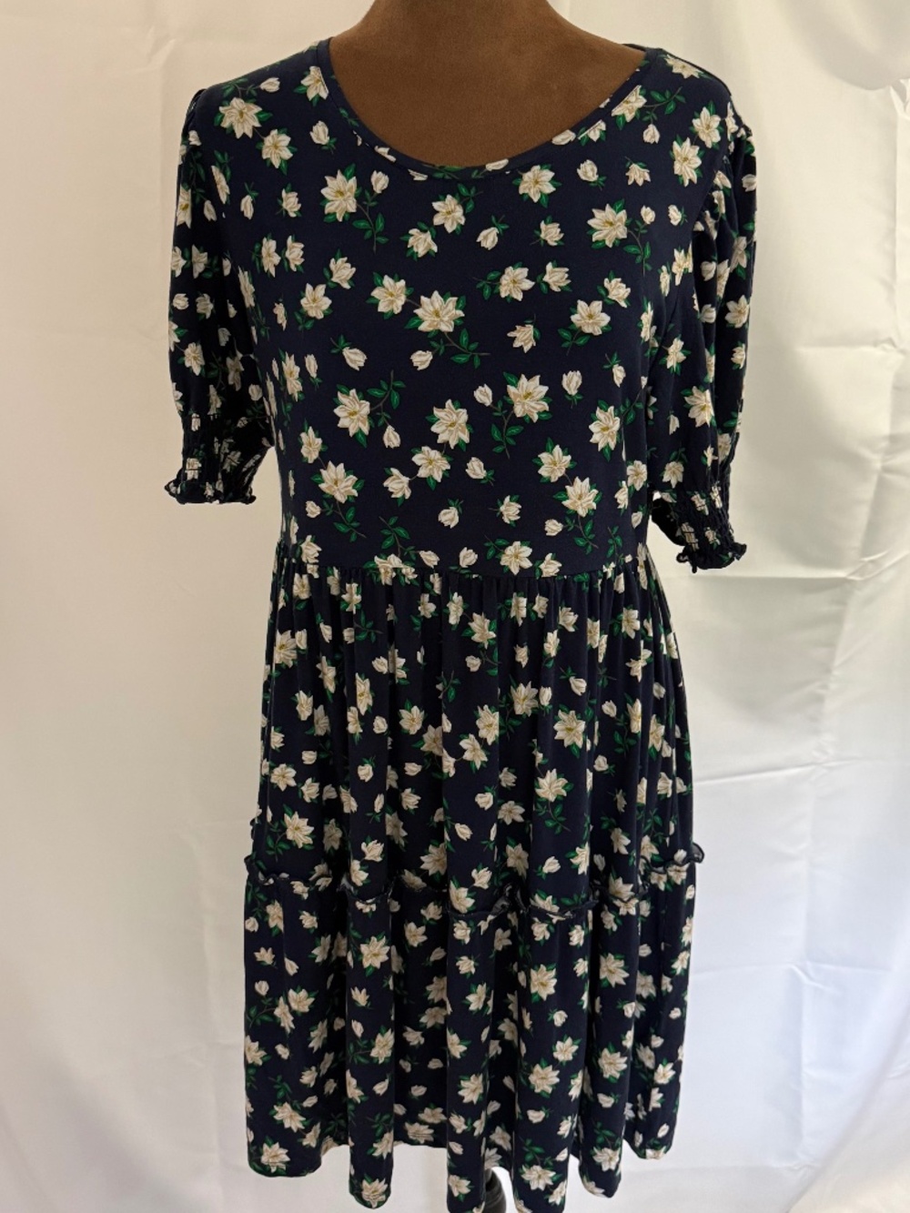 NWT Draper James Lee Ann Dress in Magnolia – Navy Blue Floral, Size M